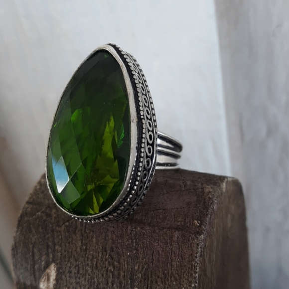 New Green Quartz 925 Silver Ring. - Picture 5 of 8